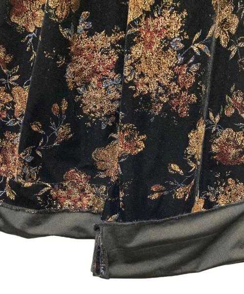 Ameri（アメリ）Ameri (アメリ) FLOWER PRINT VELOUR PANTS フラワープリントベロアパンツ 0124208210690 ブラック サイズ:Sの古着・服飾アイテム