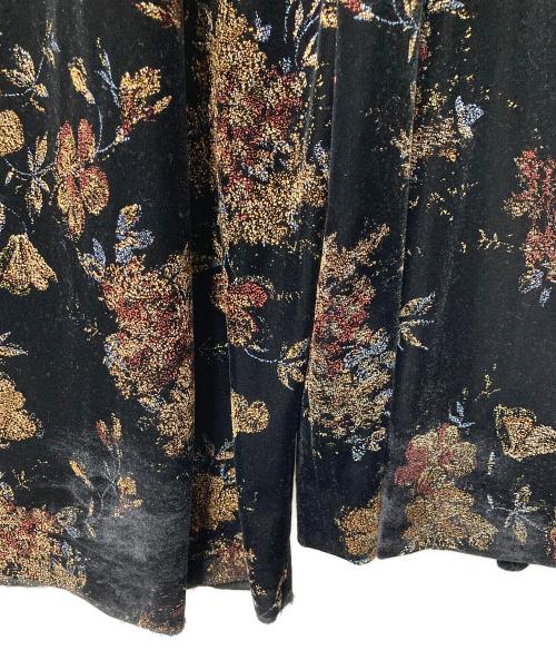 Ameri（アメリ）Ameri (アメリ) FLOWER PRINT VELOUR PANTS フラワープリントベロアパンツ 0124208210690 ブラック サイズ:Sの古着・服飾アイテム