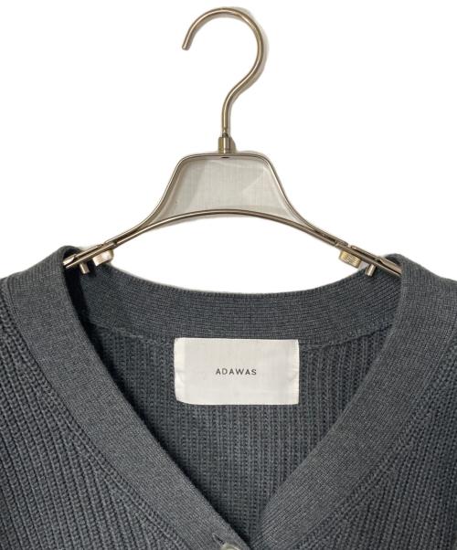 ADAWAS（アダワス）ADAWAS (アダワス) 【洗える】SHORT V-NECK CARDIGAN グレー サイズ:Freeの古着・服飾アイテム