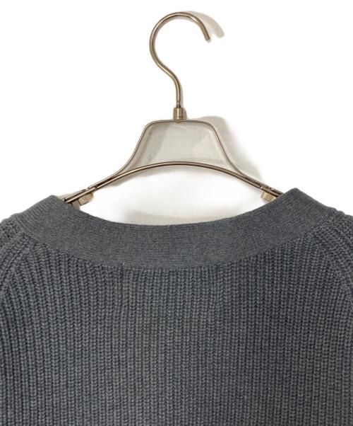 ADAWAS（アダワス）ADAWAS (アダワス) 【洗える】SHORT V-NECK CARDIGAN グレー サイズ:Freeの古着・服飾アイテム