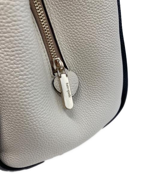 Kate Spade（ケイトスペード）Kate Spade (ケイトスペード) ノット カラーブロック ラージ ショルダーバッグ K4385-1 ベージュの古着・服飾アイテム