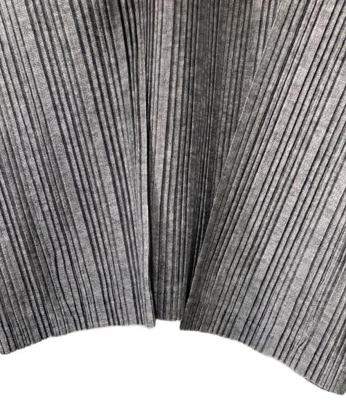 PLEATS PLEASE（プリーツプリーズ）PLEATS PLEASE (プリーツプリーズ) RIB PLEATS BASICS/リブプリーツベーシック グレー サイズ:SIZE 3の古着・服飾アイテム