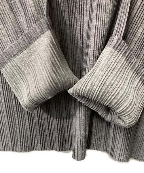 PLEATS PLEASE（プリーツプリーズ）PLEATS PLEASE (プリーツプリーズ) RIB PLEATS BASICS/リブプリーツベーシック グレー サイズ:SIZE 3の古着・服飾アイテム