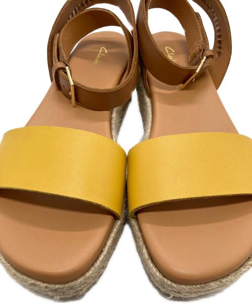 CLARKS（クラークス）CLARKS (クラークス) kimmei lvy / ストラップサンダル ブラウン サイズ:23.5cmの古着・服飾アイテム