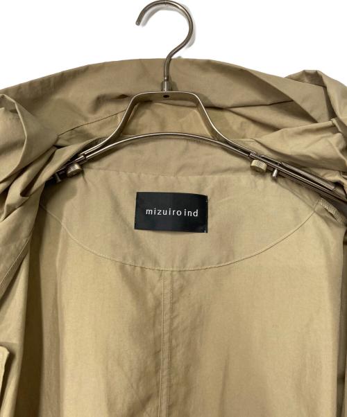 mizuiro-ind（ミズイロインド）mizuiro-ind (ミズイロインド) フーデッドナイロンコート ベージュ サイズ:不明　実寸参照の古着・服飾アイテム