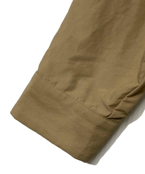 mizuiro-ind（ミズイロインド）mizuiro-ind (ミズイロインド) フーデッドナイロンコート ベージュ サイズ:不明　実寸参照の古着・服飾アイテム