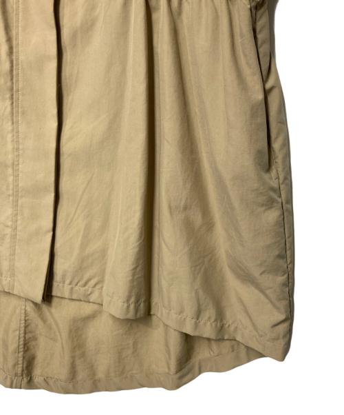 mizuiro-ind（ミズイロインド）mizuiro-ind (ミズイロインド) フーデッドナイロンコート ベージュ サイズ:不明　実寸参照の古着・服飾アイテム