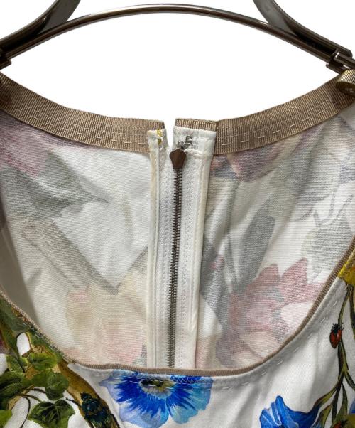 DOLCE & GABBANA（ドルチェ＆ガッバーナ）DOLCE & GABBANA (ドルチェ＆ガッバーナ) フラワープリントドレスワンピース F68O0T ホワイト サイズ:36の古着・服飾アイテム