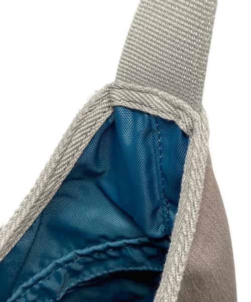 HUNTING WORLD（ハンティングワールド）HUNTING WORLD (ハンティングワールド) ボルネオチャリティーショルダーバッグ グレーの古着・服飾アイテム