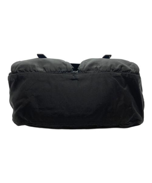 PRADA（プラダ）PRADA (プラダ) ナイロンショルダーバッグ ブラックの古着・服飾アイテム