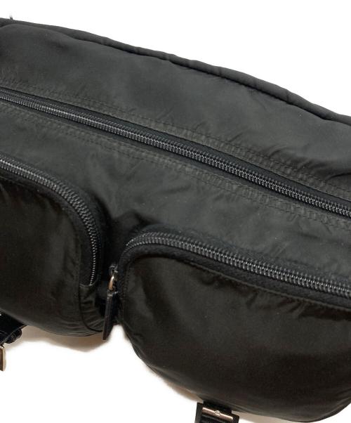 PRADA（プラダ）PRADA (プラダ) ナイロンショルダーバッグ ブラックの古着・服飾アイテム