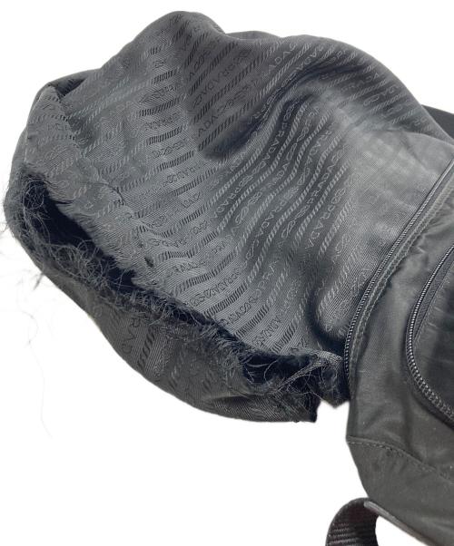 PRADA（プラダ）PRADA (プラダ) ナイロンショルダーバッグ ブラックの古着・服飾アイテム