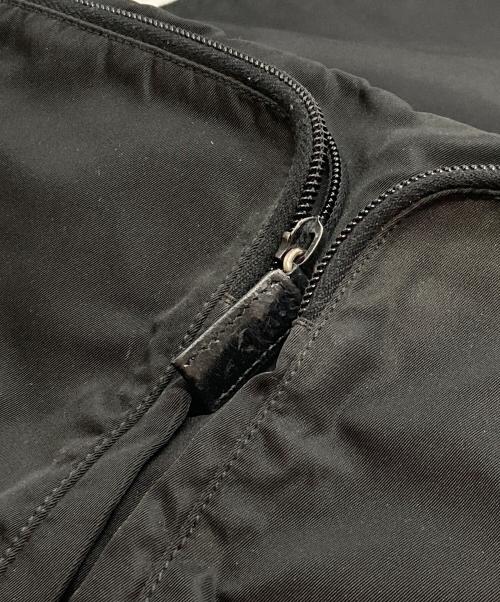 PRADA（プラダ）PRADA (プラダ) ナイロンショルダーバッグ ブラックの古着・服飾アイテム