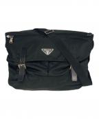 PRADAプラダ）の古着「ナイロンメッセンジャーバック」｜ブラック