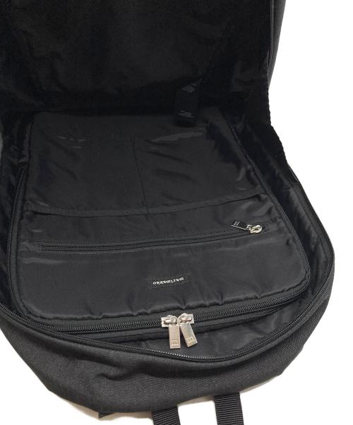 marimekko（マリメッコ）marimekko (マリメッコ) コルッテリシティバックパック ブラックの古着・服飾アイテム