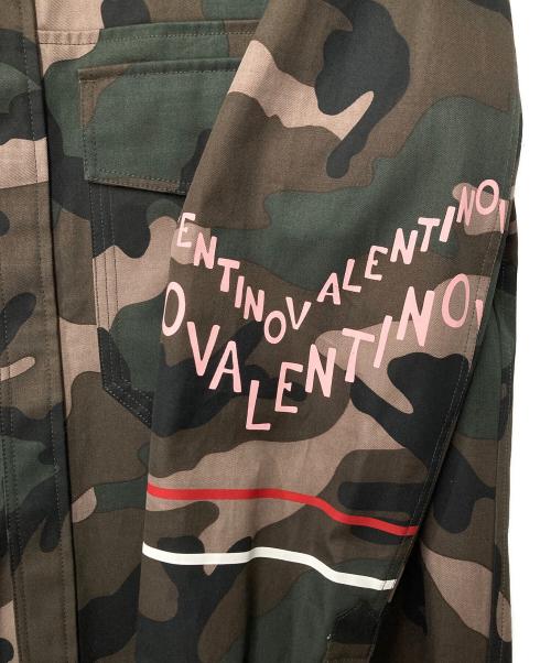 VALENTINO（ヴァレンティノ）VALENTINO (ヴァレンティノ) カモ柄プリントシャツジャケット 0000046624 01 オリーブ サイズ:48の古着・服飾アイテム