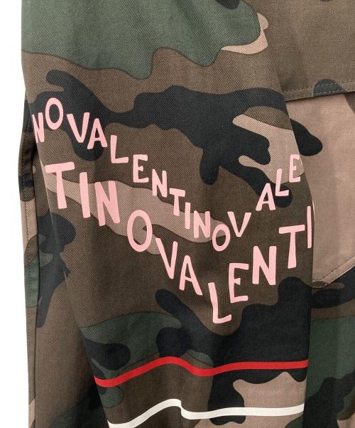 VALENTINO（ヴァレンティノ）VALENTINO (ヴァレンティノ) カモ柄プリントシャツジャケット 0000046624 01 オリーブ サイズ:48の古着・服飾アイテム