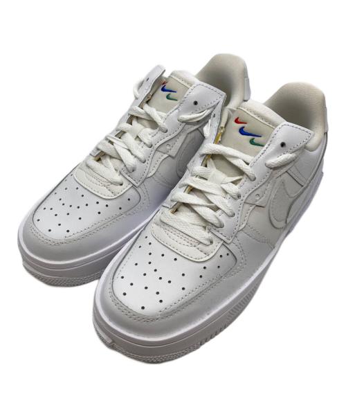 NIKE（ナイキ）NIKE (ナイキ) W AIR FORCE 1 FONTANKA ナイキ エアフォース1 フォンタンカ DH1290-100 ホワイト サイズ:UK4.5/EUR38の古着・服飾アイテム