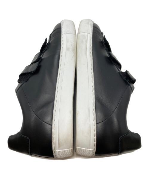 BARNEYS NEWYORK（バーニーズ・ニューヨーク）BARNEYS NEWYORK (バーニーズ・ニューヨーク) ベルクロスニーカー ブラック サイズ:41の古着・服飾アイテム