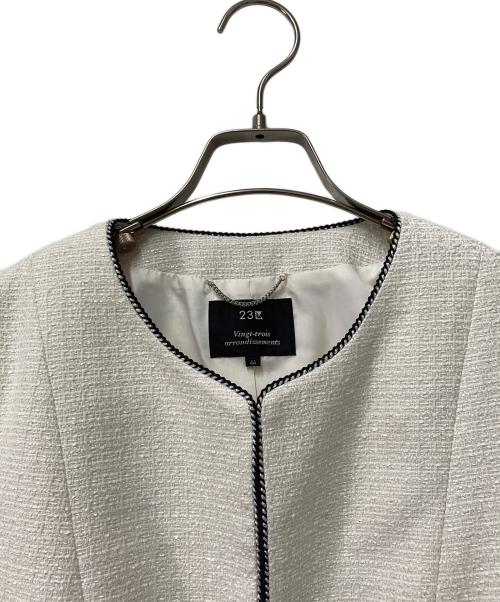 23区（ニジュウサンク）23区 (ニジュウサンク) ツイードノーカラージャケット ホワイト サイズ:SIZE 44の古着・服飾アイテム