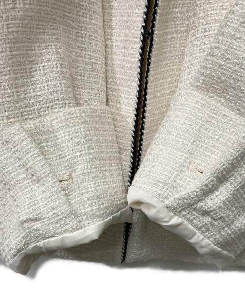 23区（ニジュウサンク）23区 (ニジュウサンク) ツイードノーカラージャケット ホワイト サイズ:SIZE 44の古着・服飾アイテム