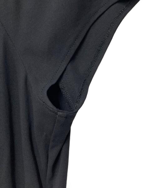 LEONARD（レオナール）LEONARD (レオナール) ノースリーブカットソー ブラック×ピンク サイズ:Ｍの古着・服飾アイテム