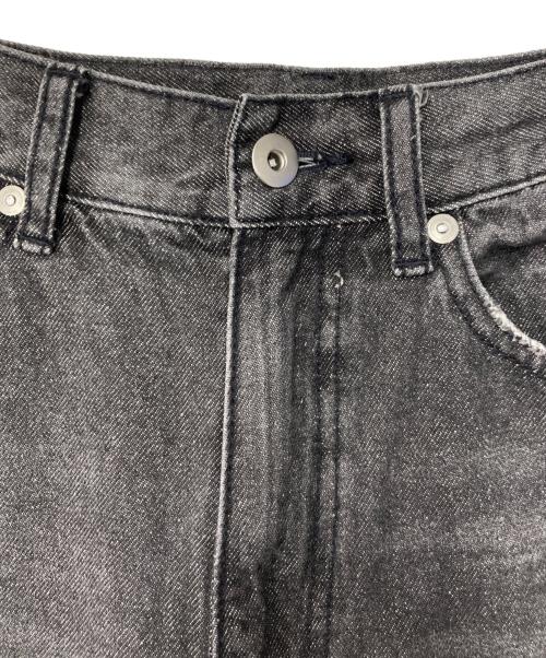 COCODEAL（ココディール）COCODEAL (ココディール) スリムストレートデニムパンツ 75216309 グレー サイズ:2の古着・服飾アイテム