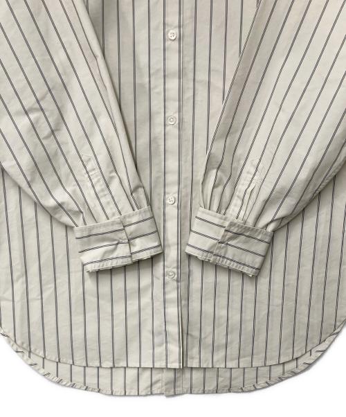 YANUK（ヤヌーク）YANUK (ヤヌーク) ストライプシャツ 57143803 ベージュ×ネイビー サイズ:Mの古着・服飾アイテム