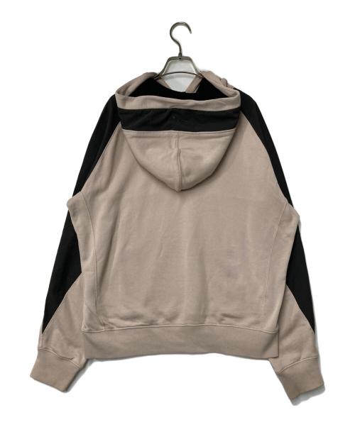 MONCLER（モンクレール）MONCLER (モンクレール) FELPA CON CAPPUCCIO スウェットプルパーカー G20918G00025 899FL ベージュ×ブラック サイズ:Mの古着・服飾アイテム