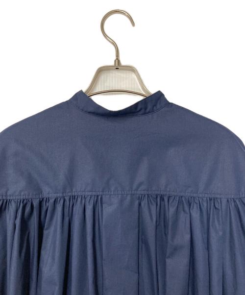 LE PHIL（ル フィル）LE PHIL (ル フィル) ライトタイプライターギャザーブラウス ネイビー サイズ:SIZE Freeの古着・服飾アイテム