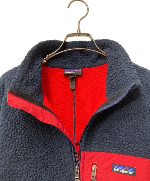 Patagonia（パタゴニア）Patagonia (パタゴニア) クラシック・レトロX・ジャケット ネイビー×レッド サイズ:SIZE Mの古着・服飾アイテム