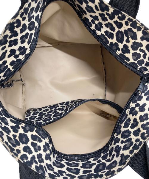 Herve Chapelier（エルベシャプリエ）Herve Chapelier (エルベシャプリエ) ナイロン舟型トートM ブラック×ベージュの古着・服飾アイテム