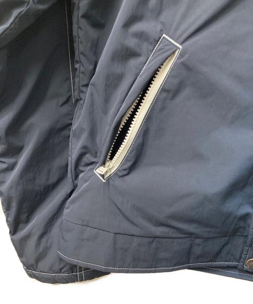 eYe COMME des GARCONS JUNYAWATANABE MAN（アイ コム デ ギャルソン ジュンヤ ワタナベ マン）eYe COMME des GARCONS JUNYAWATANABE MAN THE NORTH FACE (ザ ノース フェイス) ナイロンスタンドカラージャケット ネイビー×ホワイト サイズ:Sの古着・服飾アイテム