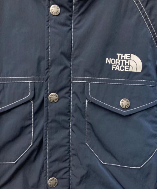 eYe COMME des GARCONS JUNYAWATANABE MAN（アイ コム デ ギャルソン ジュンヤ ワタナベ マン）eYe COMME des GARCONS JUNYAWATANABE MAN THE NORTH FACE (ザ ノース フェイス) ナイロンスタンドカラージャケット ネイビー×ホワイト サイズ:Sの古着・服飾アイテム