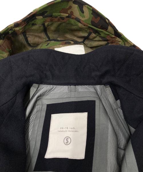 84-74 lab. takahiro kuraishi（ハチジュウヨンナナジュウヨンラボ タカヒロクライシ）84-74 lab. takahiro kuraishi (ハチジュウヨンナナジュウヨンラボ タカヒロクライシ) 2WAYコート ネイビー サイズ:Sの古着・服飾アイテム