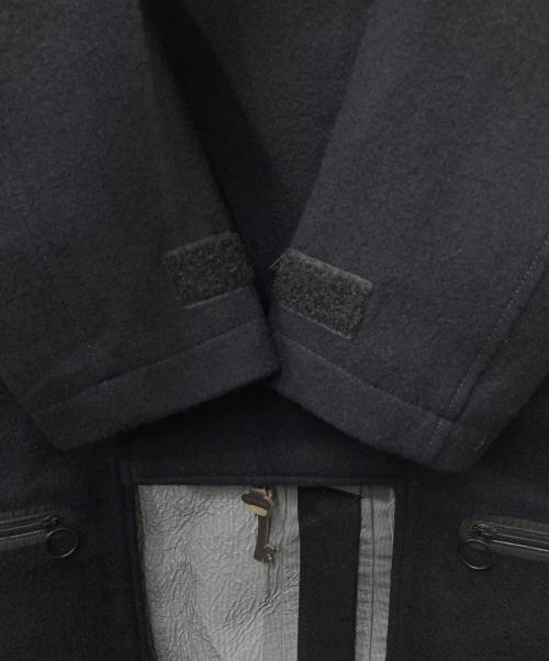 84-74 lab. takahiro kuraishi（ハチジュウヨンナナジュウヨンラボ タカヒロクライシ）84-74 lab. takahiro kuraishi (ハチジュウヨンナナジュウヨンラボ タカヒロクライシ) 2WAYコート ネイビー サイズ:Sの古着・服飾アイテム