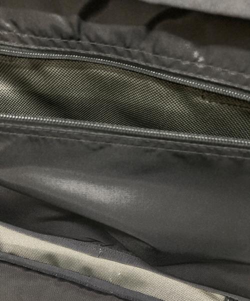 BRIEFING（ブリーフィング）BRIEFING (ブリーフィング) CLOUD A4 3WAY STEEL  BRA193Y03 ブラック×グレーの古着・服飾アイテム