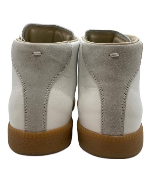 Martin Margiela 22（マルタンマルジェラ 22）Martin Margiela 22 (マルタンマルジェラ 22) REPLICA HIGH TOP GERMAN TRAINER/レプリカ ハイトップ ジャーマン トレーナー ホワイト×グレー サイズ:41 未使用品の古着・服飾アイテム