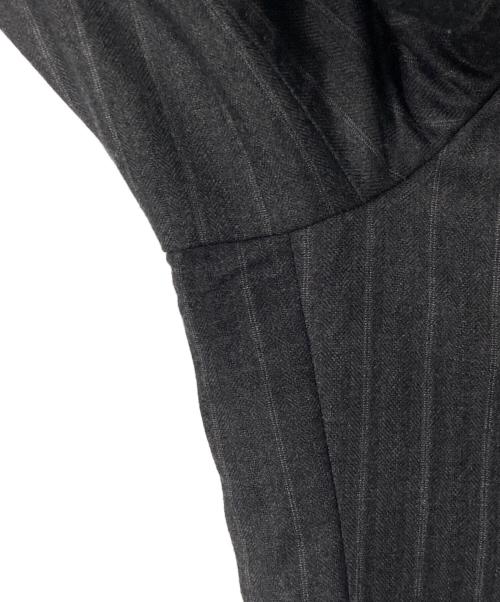 ERMENEGILDO ZEGNA（エルメネジルド・ゼニア）ERMENEGILDO ZEGNA (エルメネジルド・ゼニア) セットアップスーツ グレー サイズ:表記無しの古着・服飾アイテム