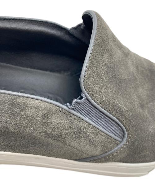 SUNNY PELLICO（サニーペリコー）SUNNY PELLICO (サニーペリコー) スリッポン グレー サイズ:43の古着・服飾アイテム