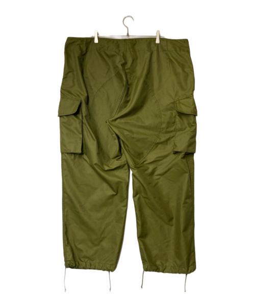 Canadian Army（カナダ軍）Canadian Army (カナディアンアーミー) ECW WINDPROOF オーバーパンツ 8415-21-798-8602 カーキ サイズ:X-Largeの古着・服飾アイテム