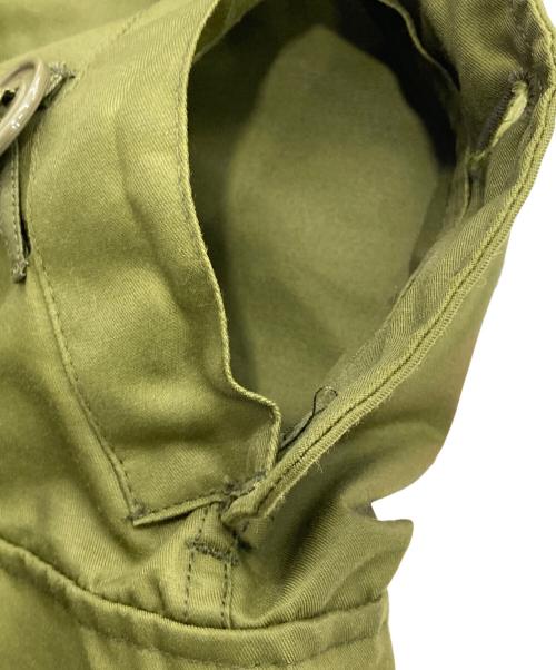 Canadian Army（カナダ軍）Canadian Army (カナディアンアーミー) ECW WINDPROOF オーバーパンツ 8415-21-798-8602 カーキ サイズ:X-Largeの古着・服飾アイテム