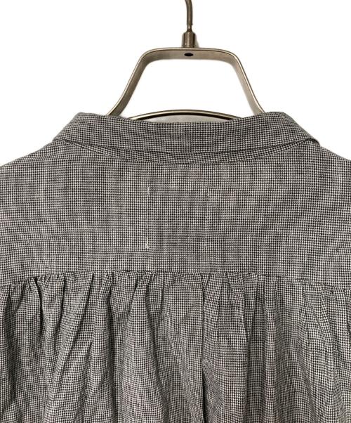 オオカミとフクロウ（オオカミトフクロウ）オオカミとフクロウ (オオカミトフクロウ) ギャザーシャツ portom23077 グレー サイズ:FREEの古着・服飾アイテム