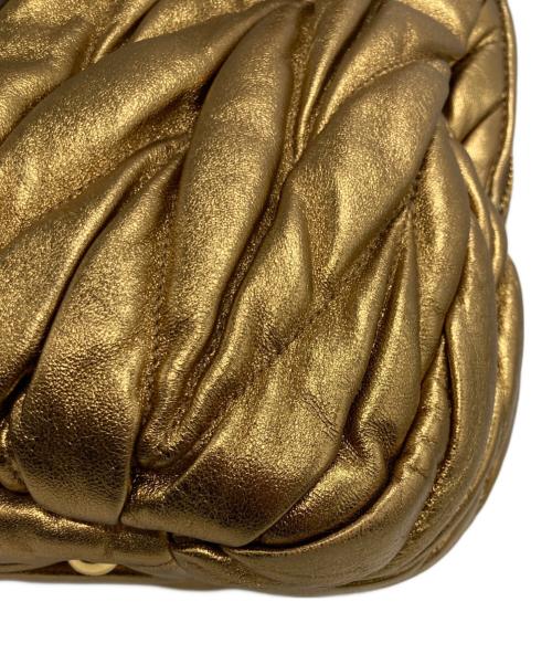 MIU MIU（ミュウミュウ）MIU MIU (ミュウミュウ) マテラッセ 2WAYバッグ London 2012 Special Edition 15/18 ゴールドの古着・服飾アイテム