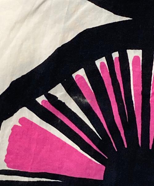 marimekko（マリメッコ）marimekko (マリメッコ) 総柄シャツワンピース ブラック×ピンク サイズ:36の古着・服飾アイテム