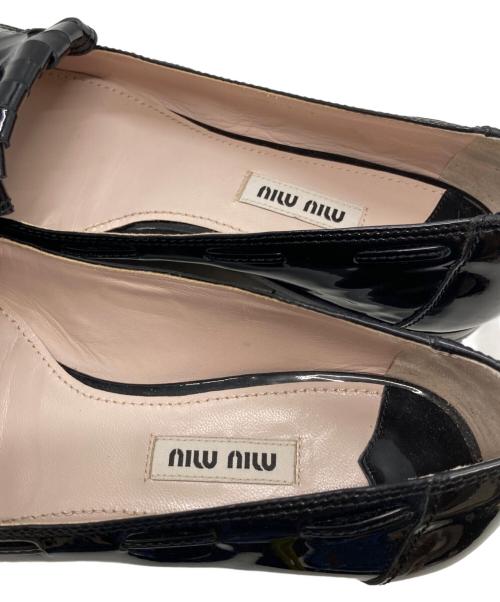 MIU MIU（ミュウミュウ）MIU MIU (ミュウミュウ) タッセルローファー DNC654 ブラック サイズ:36の古着・服飾アイテム