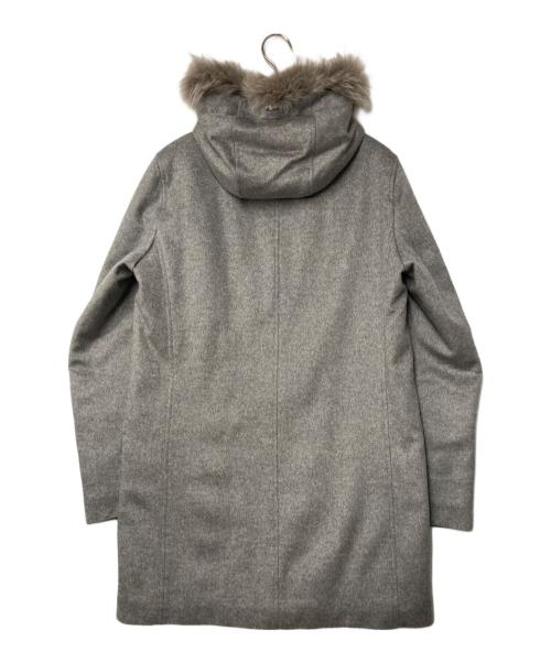HERNO（ヘルノ）HERNO (ヘルノ) カシミヤ中綿ファーフーデットコート グレー サイズ:46の古着・服飾アイテム