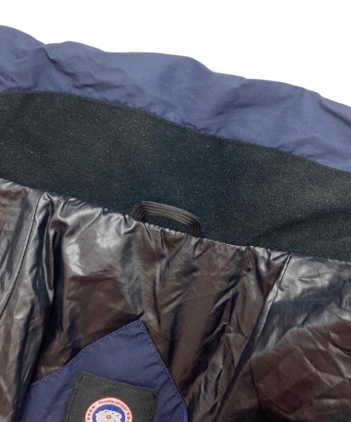 CANADA GOOSE（カナダグース）CANADA GOOSE (カナダグース) UPDATED HYBRIDGE BASE/アップデート ハイブリッジベース ジャケット 2741M ネイビー サイズ:Sの古着・服飾アイテム
