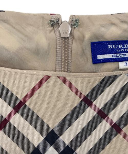 BURBERRY BLUE LABEL（バーバリーロンドンブルーレーベル）BURBERRY BLUE LABEL (バーバリーロンドンブルーレーベル) ノースリーブノバチェックワンピース ベージュ サイズ:38の古着・服飾アイテム