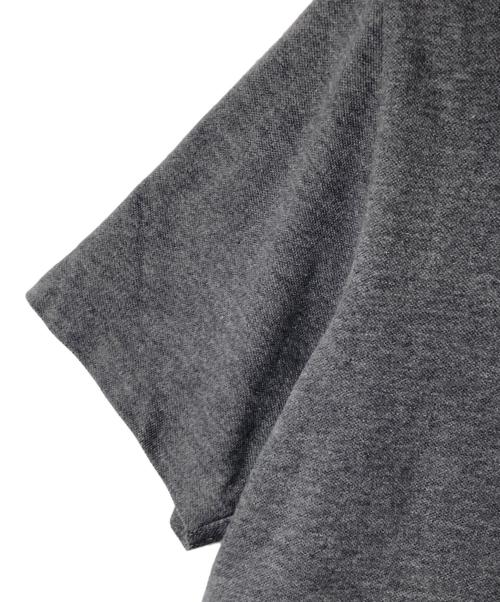 STONE ISLAND（ストーンアイランド）STONE ISLAND (ストーンアイランド) スクエアロゴ ポロシャツ グレー サイズ:Sの古着・服飾アイテム